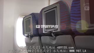 SNOS-180 乘客寥寥的深夜航班 竟是美艳空姐的肉欲赔偿之旅 七森莉莉