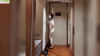 175长腿气质空姐，乖巧听话，69互舔爆操，太爽！