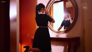 SONE-195交换体液，激烈的性爱，带著纯洁的微笑和健康的身体，学习作为成人的性爱，完全未剪辑的三部分特辑。-中森心々奈