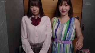 STARS-966每天晚上，我都会睡著说唱无论如何也不会醒来的嫂子。我躲在被子下面，尽情地插入她毫无防备的阴部！有伊纳里-稻荷ある