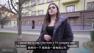 捷克街头搭讪男子冒充电视台人员,用金钱攻势让高颜值微胖妹子背叛男友纠结一番还是被操