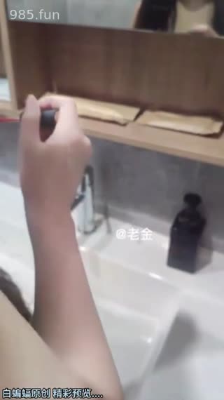 精彩乱伦大嫂-我的鸡巴终于插进模特嫂子的骚逼里了-