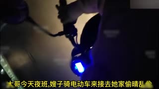 【全网最骚大嫂】真实和小叔子偷情，大哥夜班嫂子骑电瓶车接我去她家偷情