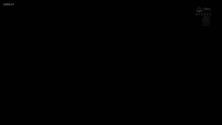 JUQ-761讲述了玛丽娜（Marina）的挣扎故事，她是一个大家庭的母亲，沉迷于与她心爱的八个儿子的性爱抚养孩子。白石麻里奈-白石茉莉奈