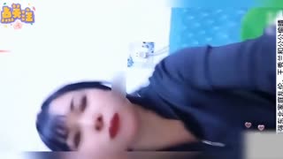 东北熟女家庭乱伦视频泄密，长春王秀兰骚货和公公偷情差点被老公打死