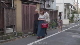 JUQ-788我甚至不能告诉我的丈夫我的公公让我怀孕了...-在两天一晚的温泉之旅中，我一次又一次地被射中。——市木真宏-市来真寻