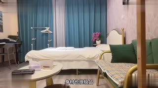 3000块约的极品双马尾嫩萝莉，奶子和逼都极度粉嫩