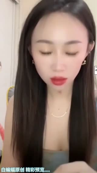 【97W粉主播黑料】漂亮娇小快手网红“于芷晴”和小奶狗炮友做爱黑料被扒，叛逆网红少女