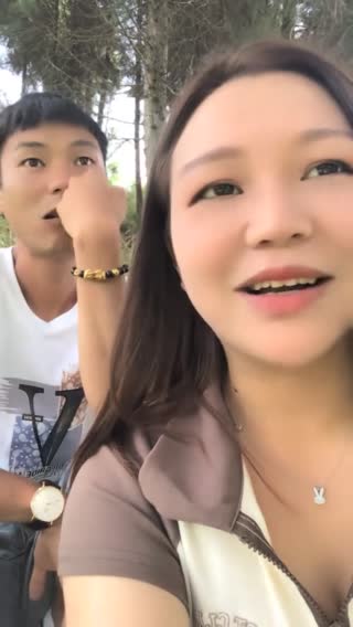 户外直播口交后入