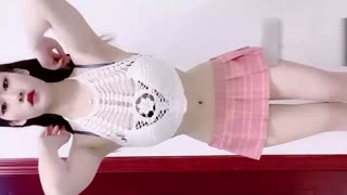 [快手主播]网红辣妹CT少女美腿翔臀豪订制全裸骚舞诱惑合集