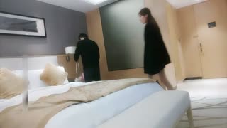再约大长腿黑丝女神车模兼职，人送外号李小璐