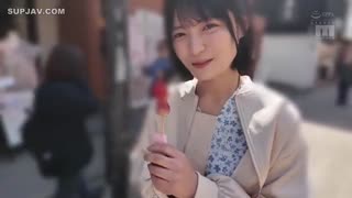 MIDV-862 新青春美丽的女孩，全日本的男孩都爱上她了。 虹村由美 - 虹村ゆみ