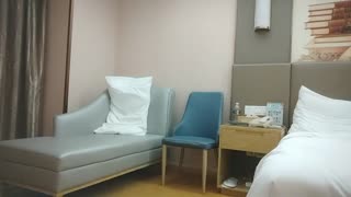 浪利战神探花3000网约极品外围女神大长腿高颜值,被大屌干得捂着肚子求饶劲爆佳作。